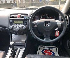 2005 Honda Accord - Image 6/6