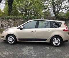 2010 Renault Gran Scenic