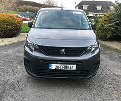 211 PEUGEOT PARTNER