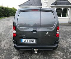 211 PEUGEOT PARTNER - Image 5/10
