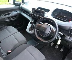 211 PEUGEOT PARTNER - Image 7/10