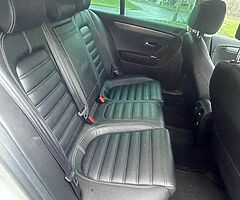 Passat CC GT 2.0 diesel . Manual . Mint Conditions - Image 7/10