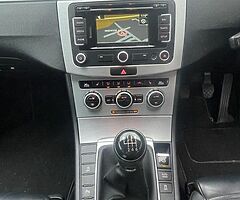 Passat CC GT 2.0 diesel . Manual . Mint Conditions - Image 8/10
