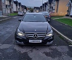 2013 Mercedes-Benz E-Class - Image 4/10