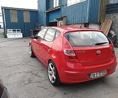 Hyundai i30  2008  1.4 petrol - Image 6/10