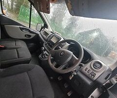 152 renault - Image 6/10