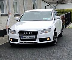 White Audi A4 - Image 5/5