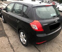 2010 KIA CEED 1.4 PETROL FOR BREAKING! - Image 3/5