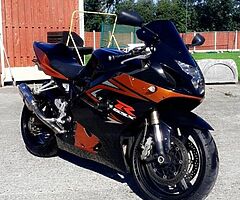 Suzuki GSXR 600 K5