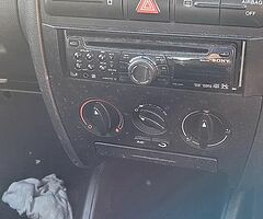 Seat Leon - Image 7/10