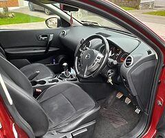 131 Nissan Qushqui+2 manual transmission - Image 8/10