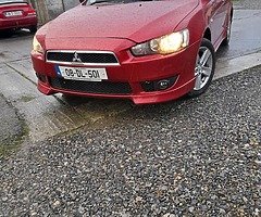 Mitsubishi lancer