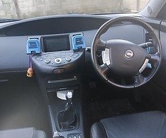 Car is very clean 1.6 petrol - Image 4/10