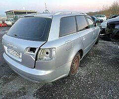 Audi A4 estate 1.6 petrol ONLY PARTS