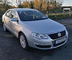 Vw Passat 2.0tdi DSG with extremely low miles comes with Tax and Nct. - Image 5/10