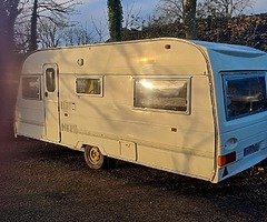 6 Berth Avondale