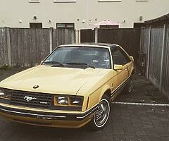 Ford mustang fox 82r.