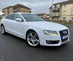 AUDI A5 SPORT BACK 2.0 DIESEL WHITE 
VERY LOW KM NEW NCT