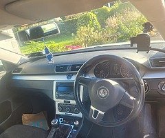 Volkswagen Passat 2012 - Image 4/5