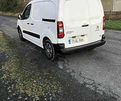 171 citreon Berlingo 1.6 Blue 3 seater