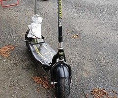 Worlds biggest range of performance scooters @ smileyscoot @ muckandfun wicklow - Image 7/10