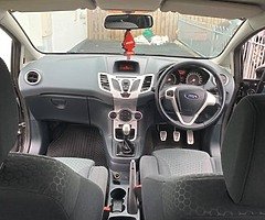 Ford fiesta 1.6 zetec s - Image 5/7