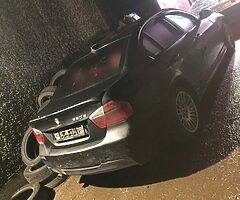 Bmw e90 320d  parts 3 cars - Image 6/10