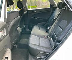 161 HYUNDAI TUCSON 1.7 DIESEL LOW KMS ONLY 126,000 - Image 8/10