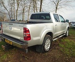 2013 Toyota Hilux 3.0 invincible - Image 3/6