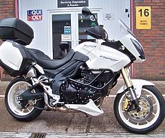 08 TRIUMPH TIGER 1050 WITH HARD LUGGAGE