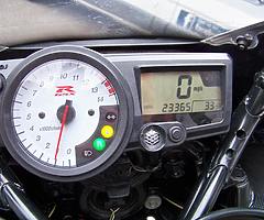 Suzuki GSX-R 1000 K3 23365 miles
