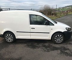 2011 Volkswagen caddy 1:6 tdi bluemotion 102bhp facelift model great driving van no faults comes wit - Image 4/6