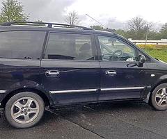 2 Hyundai trajets