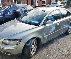 Volvo S40