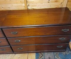 Maghogany 3 drawer chest