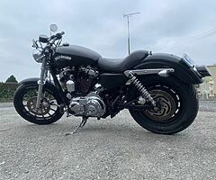 Harley Davidson sportster 1200 custom