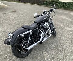 Harley Davidson sportster 1200 custom