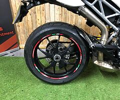 2010 Ducati Hypermotard - Image 5/10