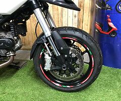 2010 Ducati Hypermotard - Image 8/10