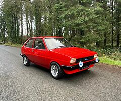 1983 Ford Fiesta - Image 1/10