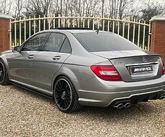 Mercedes Benz C63 AMG - Image 6/10