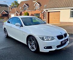 2011 BMW Series 3 - Image 4/10