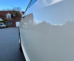 2011 BMW Series 3 - Image 5/10