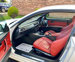 2011 BMW Series 3 - Image 8/10