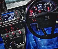 2014 Seat Leon 1.6 TDI Highline - Image 9/10