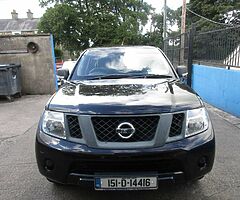 2015 2015 NISSAN NAVARA 2.5 CRDI FIVE SEATER CREW CAB CVRT 10/22 OR 349 P/M  NAVARA