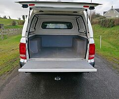 2015 Volkswagen Amarok - Image 6/10