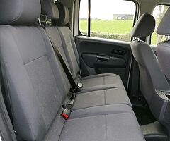 2015 Volkswagen Amarok - Image 8/10