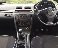 Mazda 3 petrol 1.4 2004 - Image 7/10