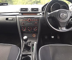 Mazda 3 petrol 1.4 2004 - Image 8/10